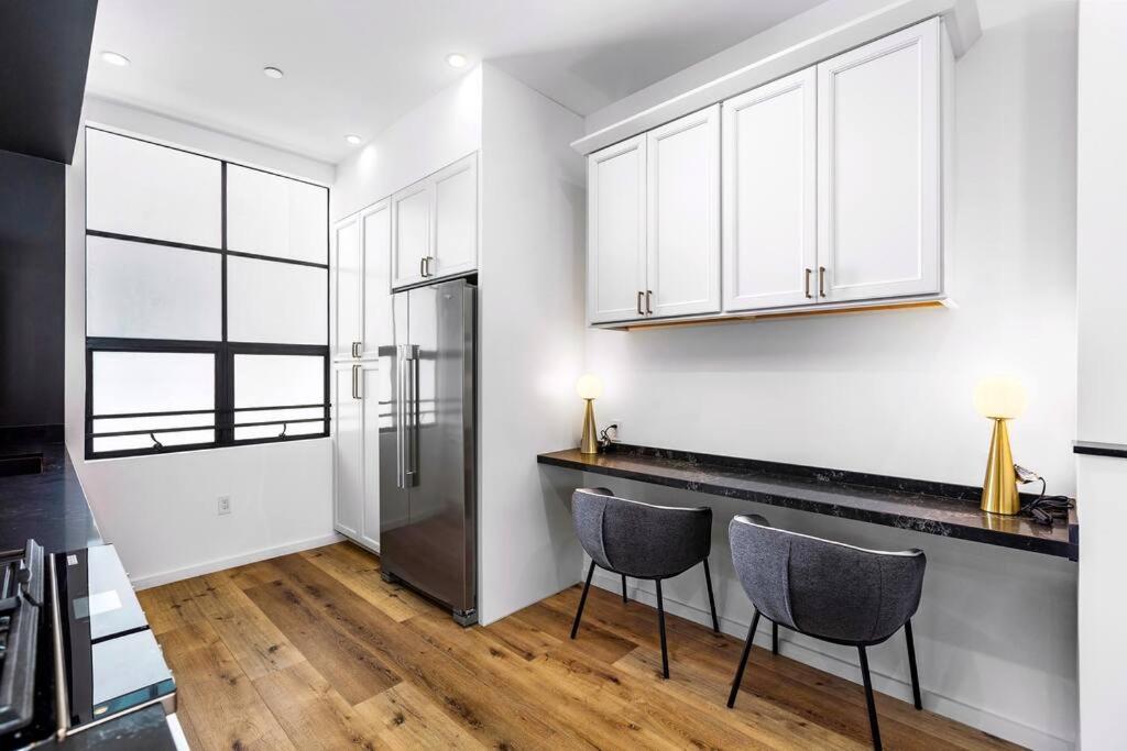 Spacious 4br Townhouse With Free Parking And Rooftop Appartamento Los Angeles